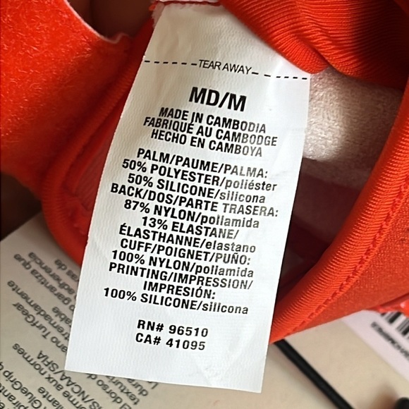 Brand New Under Armour F8 Glue Grip Football Gloves for Skill Players Orange - Picture 13 of 15